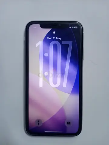 Iphone 11, 128 gb .100% battery health.