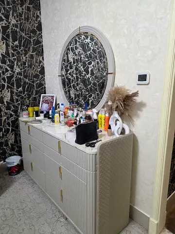 Bedroom set