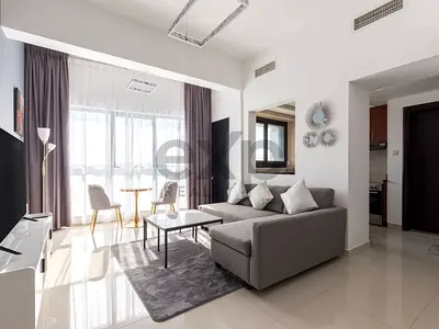 Corner Unit | Furnished | Vacant