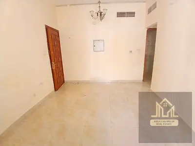 WOW \\ LAVISH \\ LUXRY apartment \\ neat and clean \\ FAMILY BUILDING \\