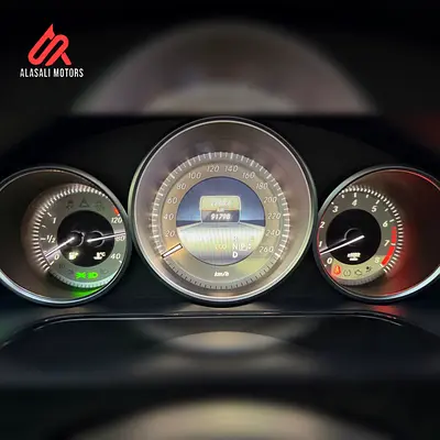صورة مصغرة 16 لـ 2014 Mercedes-BENZ E-CLASS