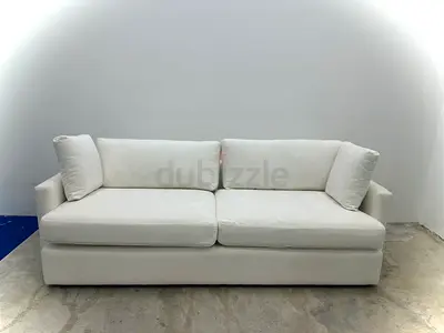 Same like new condition cratebarrel three seater sofa