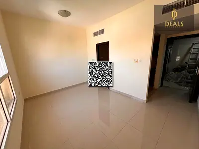 استوديو يجمع بين الموقع الحيوي، الراحة اليومية، وسهولة الوصول… فرصة مناسبة لمن يبحث عن سكن عملي بقيمة حقيقية داخل واحدة من أهم مناطق عجمان