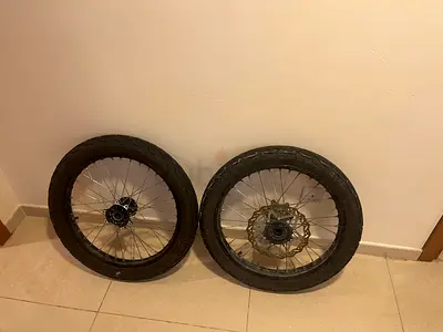 Surron ultra bee wheels