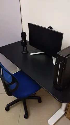 [COMPLETE SETUP] 240Hz Alienware | Mini-ITX PC | Blue Yeti | IKEA Desk + Chair