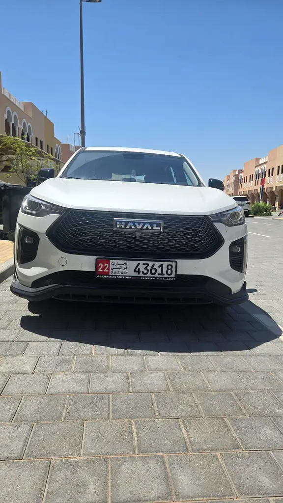 Haval Jolion 2025 — photo 1 of 9