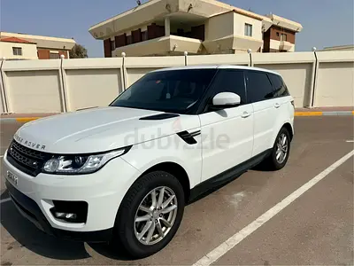 Land Rover Range Rover Sport SE 2017 - GCC Specs - Excellent Condition