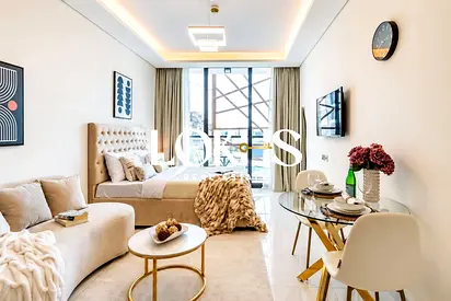 POOL VIEW | BRAND NEW UNIT | 4 CHEQUES