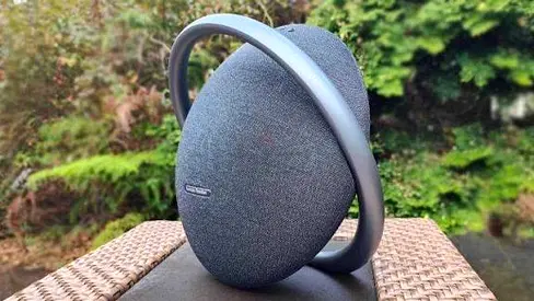 Harman kardon studio7 Wireless Speaker (black) - Good Condition