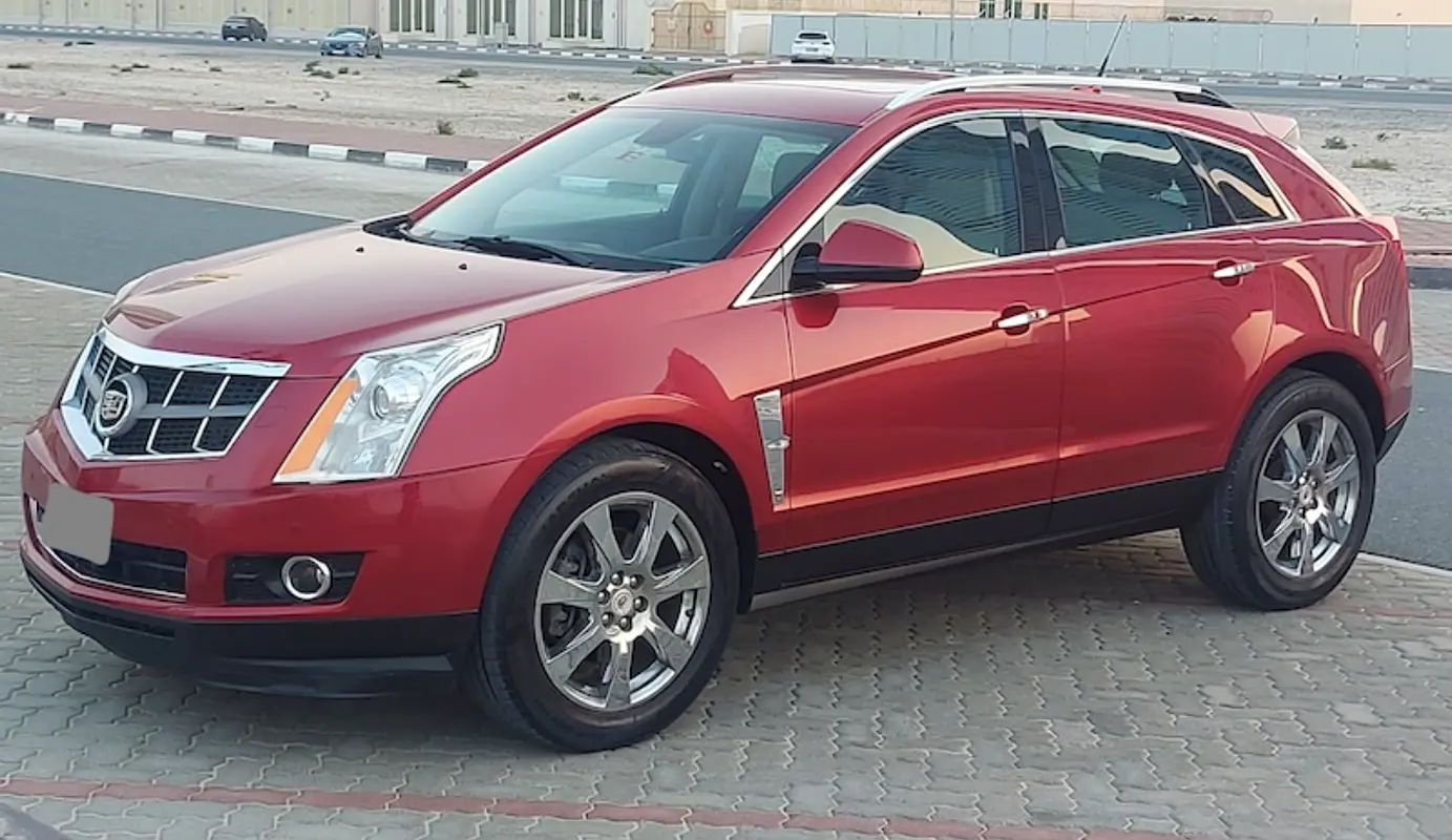 Cadillac SRX 2012 — photo 1 of 10