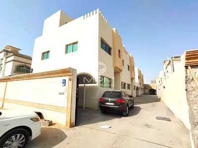 Spacious 4 Bedroom Villa For Rent in Shakhbout City