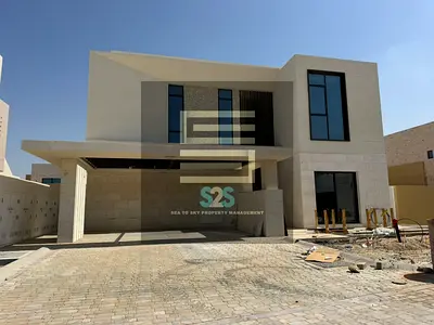 Corner Villa | High ROI | Nature Reserve Living