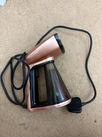 Handheld Clothes Steamer(Iron) - Compact and Portable (Used)