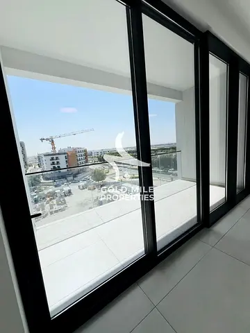 Premium & Spacious Studio Unit |