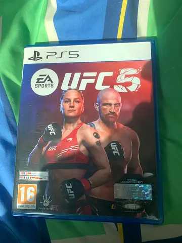 UFC 5 PS5 DISC