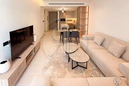 Modern 1BR | Private Balcony Pool