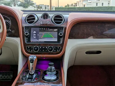صورة مصغرة 7 لـ 2018 Bentley BENTAYGA