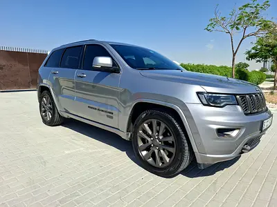 2016 Jeep Grand Cherokee 3.6 75th Anniversary GCC Full Agency Service History No Accidents 2 Keys