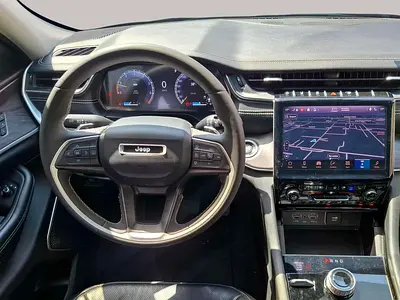 2023 JEEP GRAND CHEROKEE — миниатюра 10