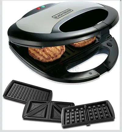 Black  Decker 3-in-1 Sandwich Maker, Grill  Waffle Plates - Used