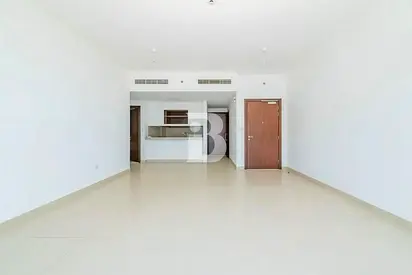 Vacant | Bright Layout | Prime Location
