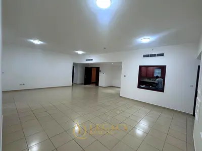 Spacious 4BR Apartment | Sadaf 8 JBR | Marina & Community Views | Unfurnished