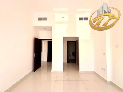 Unfurnished 1BR | Spanish Tower | Balcony & City View