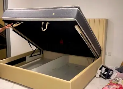 King Size Brand New Fully Customisable Bed Hydraulic Storage