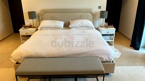Kings size bed