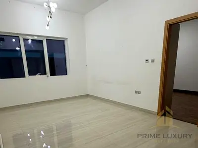 Spacious | Unfurnished | Vacant | Good Location