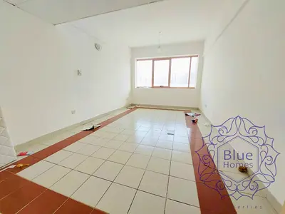 Near burjuman metro spacious 1BR for kabayans