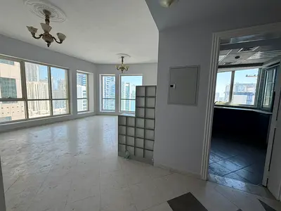 Air conditioning + one month free | Open view | Spacious area | Prime location