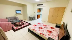 SPACIOUS MONTHLY STUDIO ROOM WITH BALCONY FOR RENT