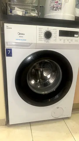Midea 7kg Front Load Washing Machine - Good Working Condition hardly used reason moving out