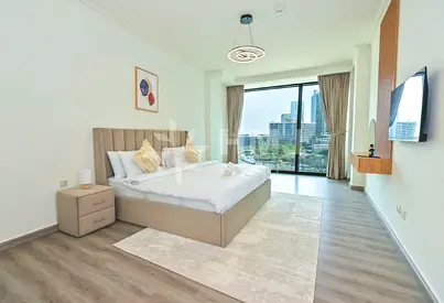 Burj Khalifa View | Spacious | Prime location