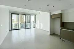 Vacant | High Floor | Stunning Views