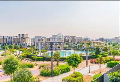 Single Row | Directly On Pool & Park | G + 2