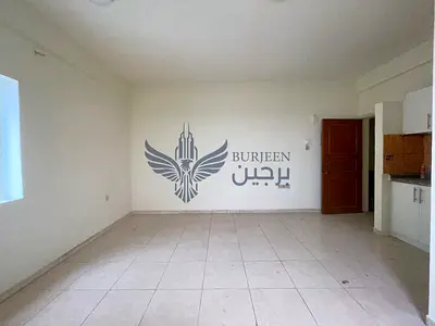 Spacious Studio in Al Ghuwair window ac central gas family building with free parking