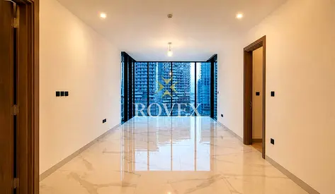 RREADY TO MOVE IN | SUPER LOCATION | BRIGHT