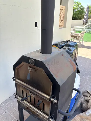 Wood pizza oven