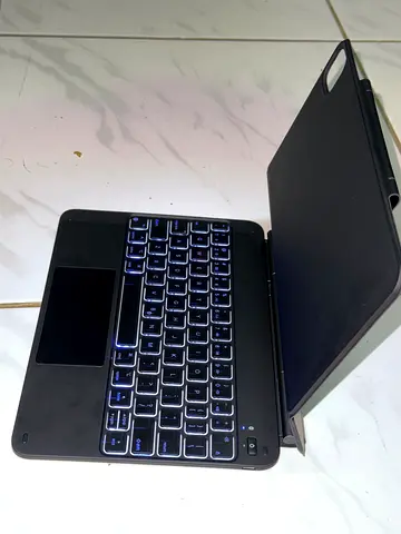Apple ipad pro Keyboard
