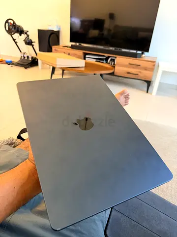 Apple MacBook Air 500gb  15.3 -inch Space Gray - Good Condition