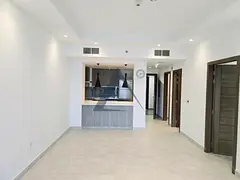 1 BED+MAID | FITTED KITCHEN | Unfurnished | VACANT