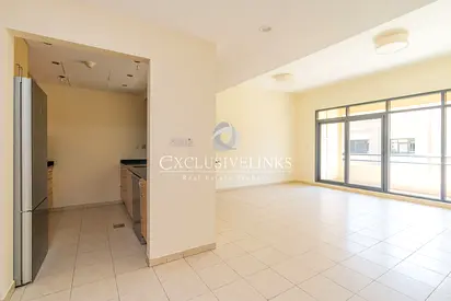 Upgraded 3 BR | 2 Parking | Avail 1st June