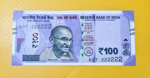 2018 India 100 Rupees solid 2 UNC