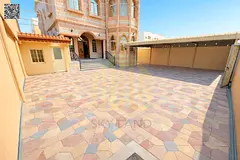 Modern villa, 5000 sq ft, price includes electricity, water, air conditioning, and furniture. The vi