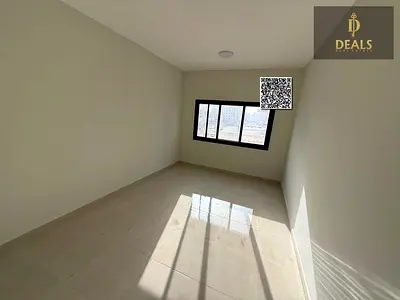 شقة للإيجار السنوي بالجرف 3 قرب مخرج دبي بموقع حيوي وخدمات متكاملة مع تكييف مركزي ومساحات عملية بسعر مميز