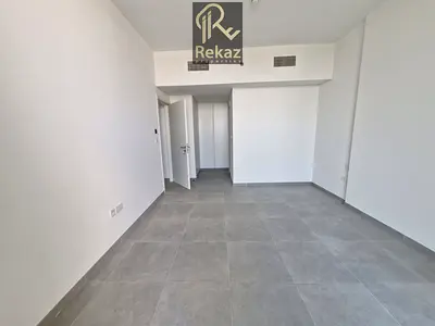 Spacious Living Area || 2bedrooms || Open View