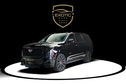 WARRANTY AND SERVICE JULY 2029 | PILOT SEATS | REAR ENTERTAINMENT | PANORAMIC ROOF