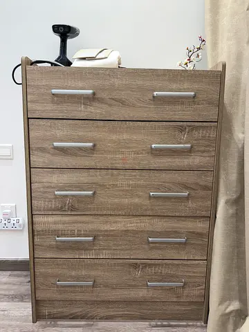 Chest of Drawers in Perfect Condition